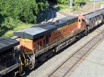 BNSF 7618 on NS train 350